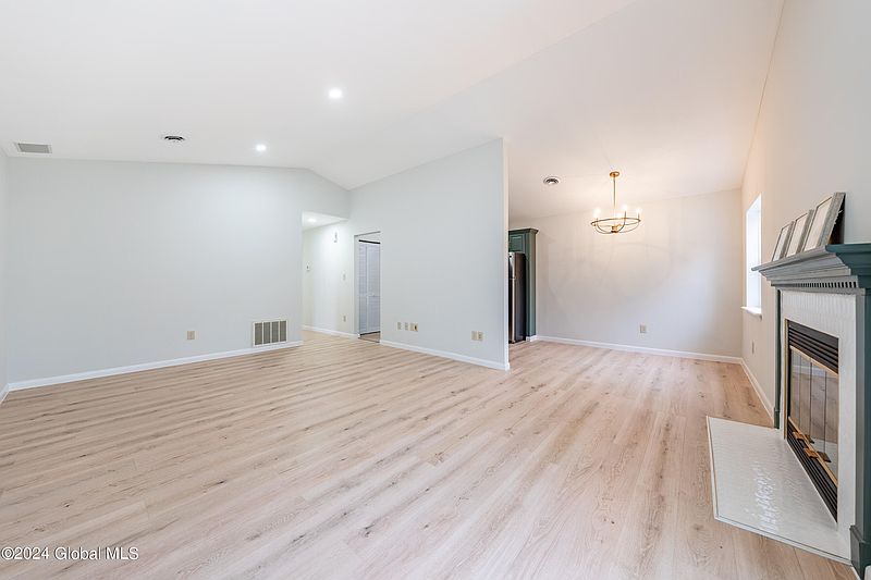 3rd image of 1203 Cambridge Manor Drive