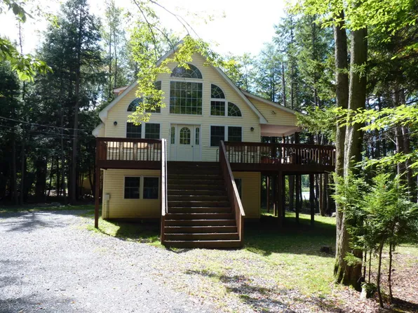 238 King Arthur Rd, Pocono Lake, PA 18347