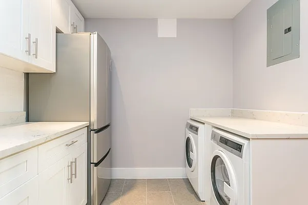 Rented by MNS | media 28