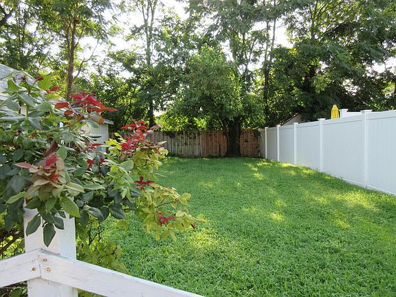 5th image of 20 Avenue A