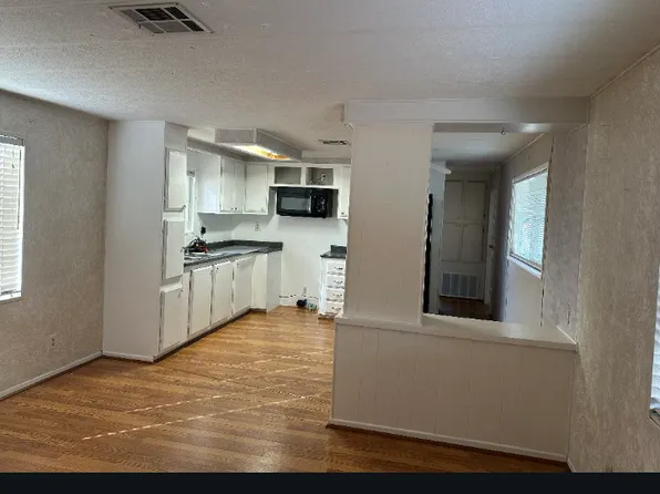 662 Fisher Ln, Indian Springs, NV 89018