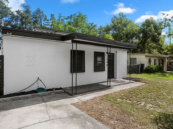 2nd image of 140 Lemon Ln