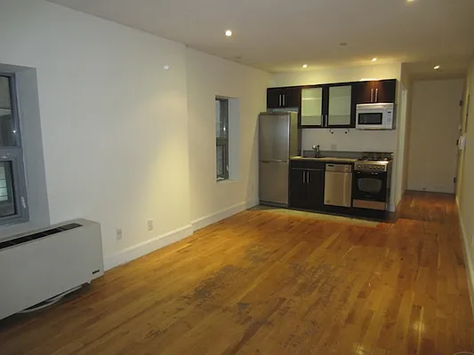 Rented by Mirador Real Estate | media 12