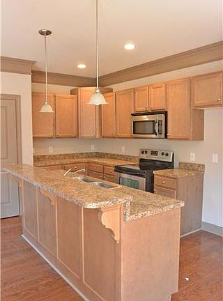 3rd image of 1117 Kennesaw Blvd #326