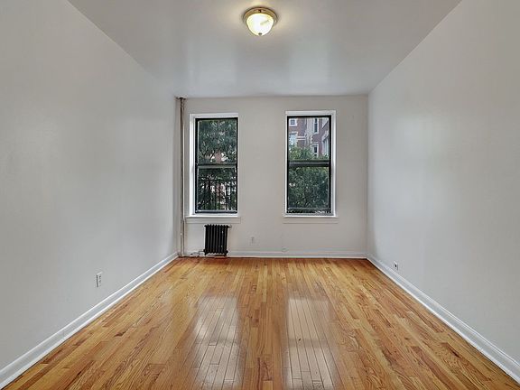 3rd image of 725 Fox St #4B