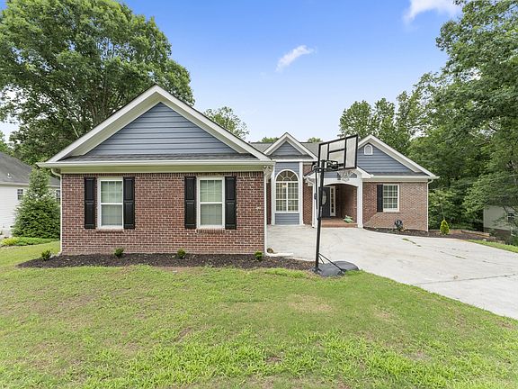 2nd image of 6471 Ivy Springs Dr