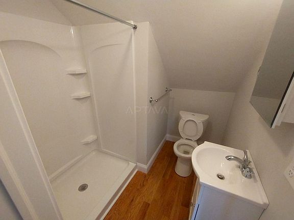 4th image of 112 Morse St #308