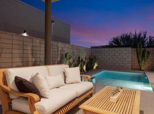423 Fountain Dr, Palm Springs, CA 92262