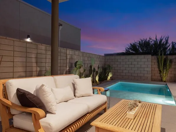 423 Fountain Dr, Palm Springs, CA 92262
