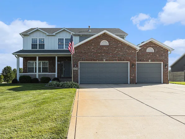 524 Scenic View Ave, Valparaiso, IN 46385