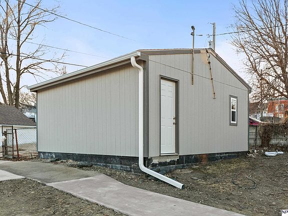 5th image of 511 Poppleton Ave