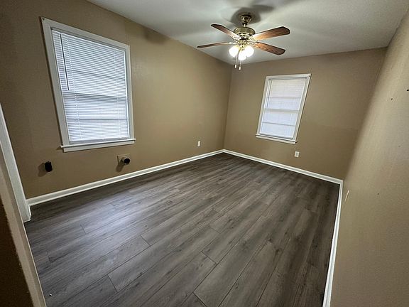 4th image of 2317 Walnut St