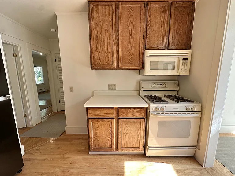 23 Sycamore Ave — Photo 12
