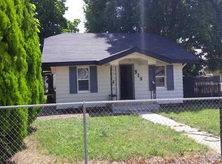 315 E Commercial St, Weiser, ID 83672