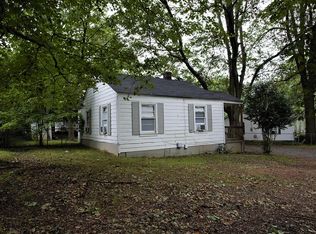 97 Garrison Rd SE, Powder Springs, GA 30008