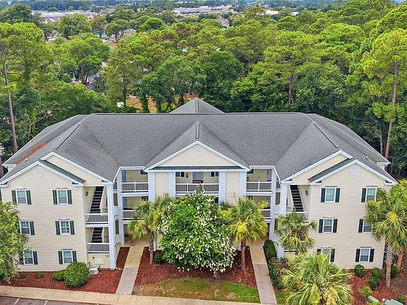 4th image of 601 Hillside Dr. N #4422