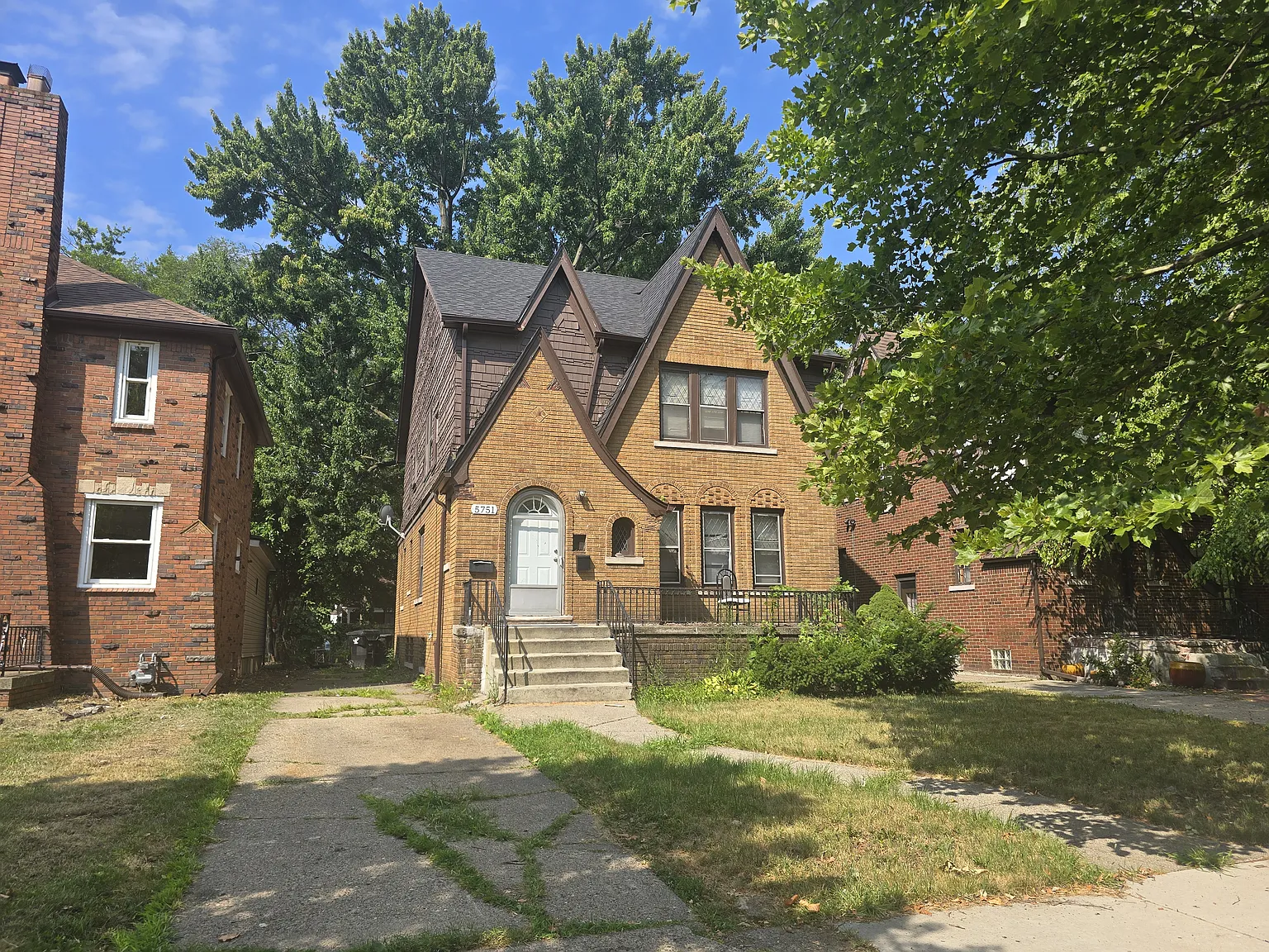 2 bed, 1068 sqft, $1,100 — Photo 1
