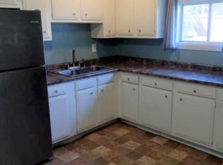 524-532 3rd St #530, Lincoln, IL 62656