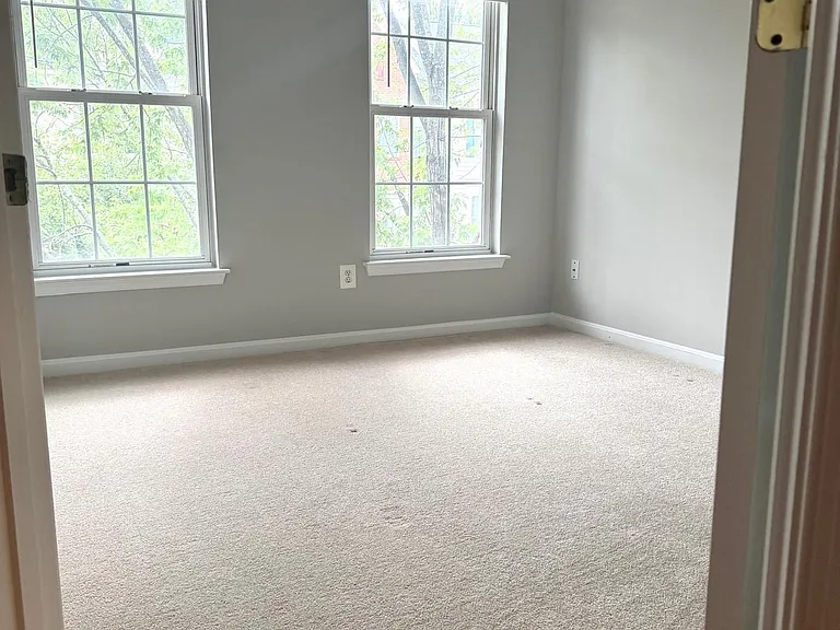 46190 Walpole Ter — Photo 20