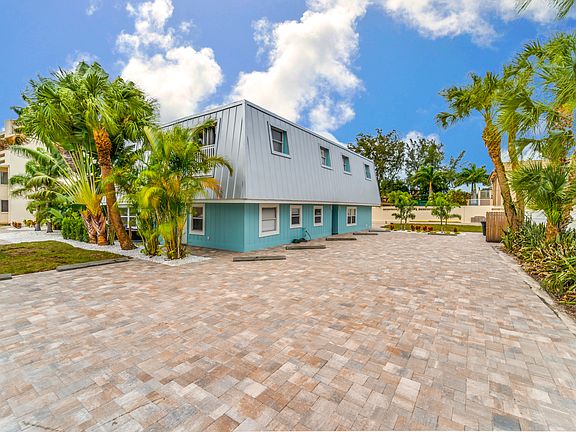2nd image of 1135 Windsong Ln