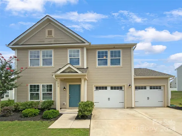 1019 Brooksland Pl, Waxhaw, NC 28173