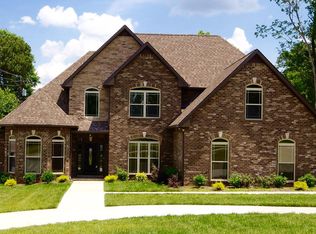 403 Wingate Dr, Clarksville, TN 37043