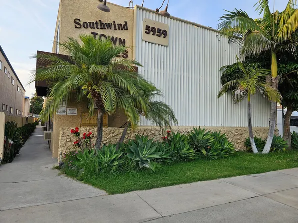 5959 South St #6, Lakewood, CA 90713