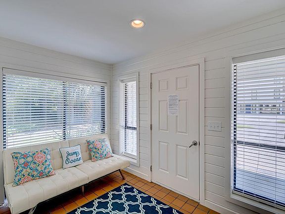 4th image of 3 Sea Oats Ln