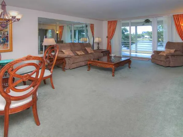 3100 N Course Ln APT 201, Pompano Beach, FL 33069