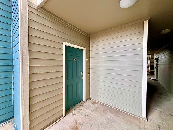2nd image of 2705 S Danube Way Unit 106