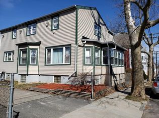 117 Robeson St, New Bedford, MA 02740