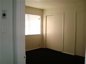 5th image of 523 N Ewing Ave APT 204