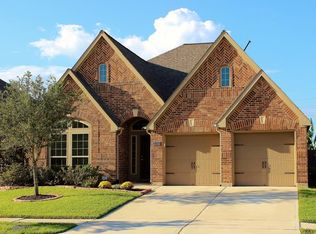 26306 Serenity Oaks Dr, Richmond, TX 77406