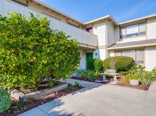 2200 Reinert Rd APT 5, Mountain View, CA 94043