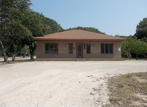 1st image of 5200 E Oak Island Dr