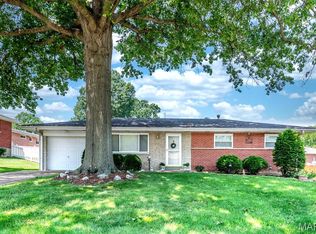 2615 Jonathan Dr, Saint Louis, MO