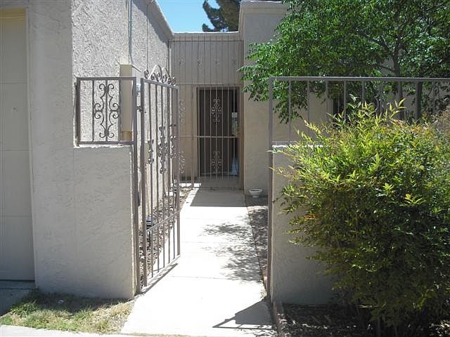 2nd image of 565 Camino Mojado
