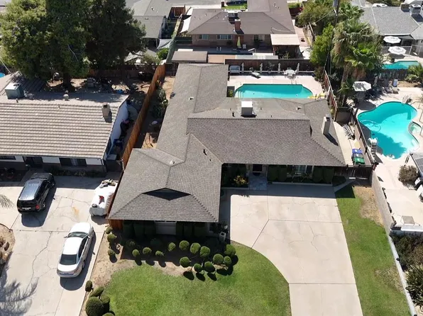 3774 Dalehurst Dr, Bakersfield, CA 93306