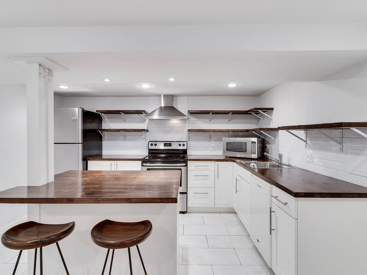 1 bed, 650 sqft, $1,550 — Photo 4