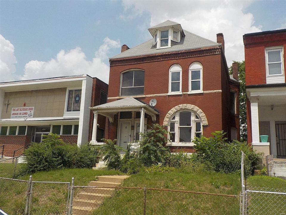 1st image of 4225 W Page Blvd