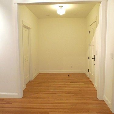 5th image of 43 Tamalpais Ave