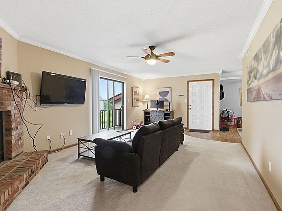 4th image of 1883 N Waterfront Dr N APT H