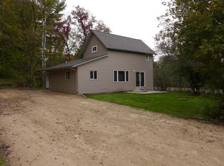 W7617 County Road J, Beldenville, WI 54003
