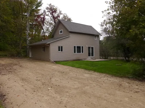 W7617 County Road J, Beldenville, WI 54003