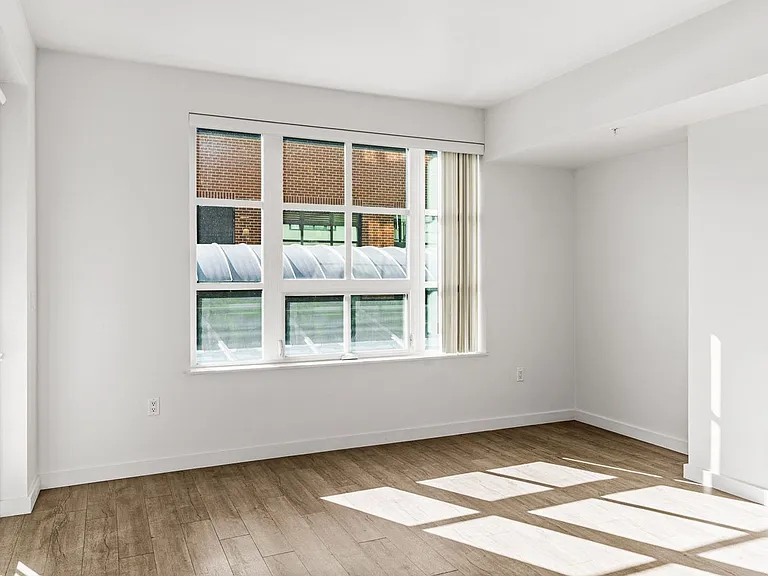 Gordon Lofts — Photo 3