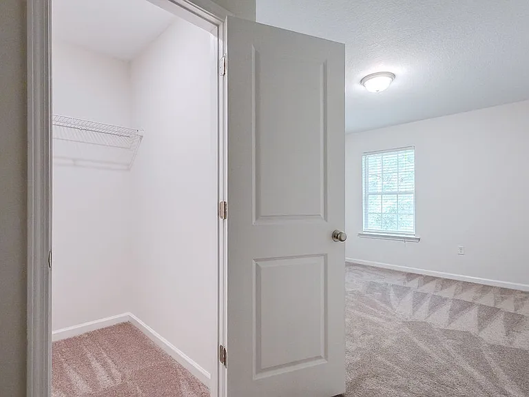 162 Barfield Way — Photo 26