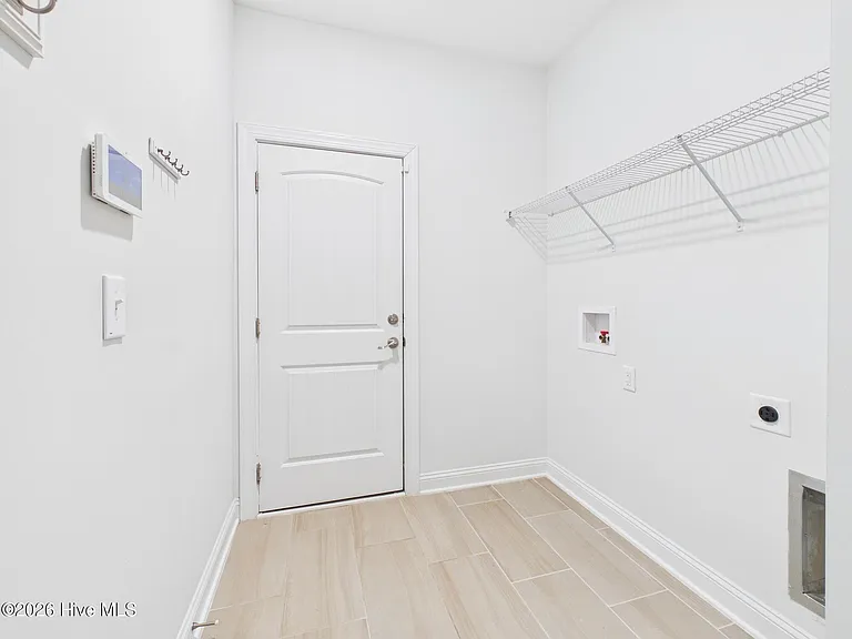 316 Pine Laurel Dr — Photo 22