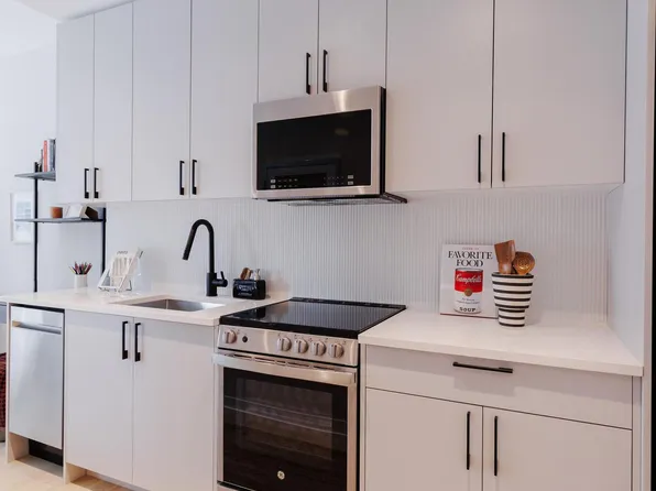 180 Morgan Street image 109 of 140