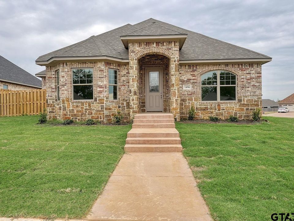 1st image of 1496 Schroeder Cir