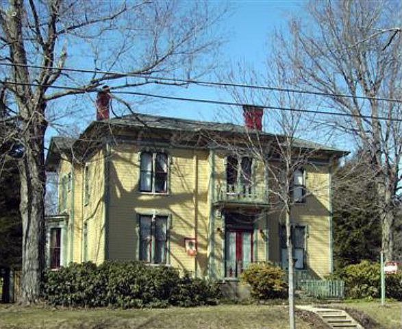 1st image of 430 E Main St